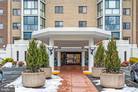 Other - 15115 Interlachen Dr #3-425, Silver Spring, MD 20906 photo 1 of 13