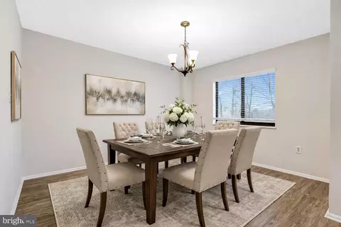 Dining - 15115 Interlachen Dr #3-425, Silver Spring, MD 20906 photo 1 of 3
