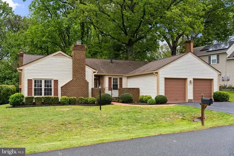 10028 Dellcastle, Gaithersburg, MD 20886