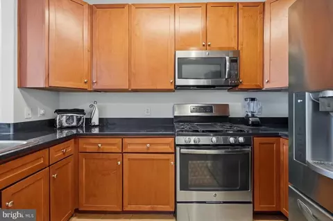 Kitchen - 8045 Newell St #423, Silver Spring, MD 20910 photo 3 of 4
