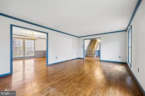Living - 13724 Bridgewater Dr, Silver Spring, MD 20904 photo 4 of 19
