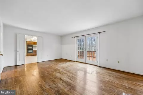 Living - 13724 Bridgewater Dr, Silver Spring, MD 20904 photo 10 of 19