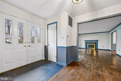 Entry Way - 13724 Bridgewater Dr, Silver Spring, MD 20904 photo 3 of 15