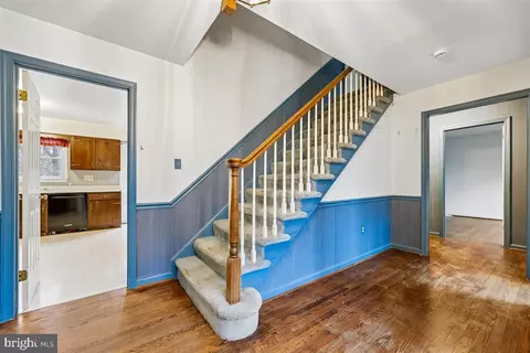 Entry Way - 13724 Bridgewater Dr, Silver Spring, MD 20904 photo 7 of 15