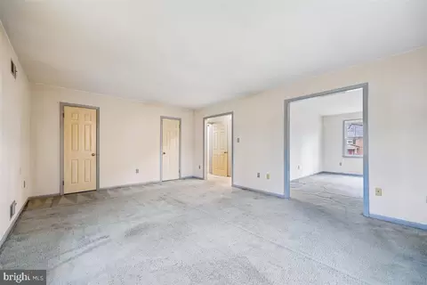 Living - 13724 Bridgewater Dr, Silver Spring, MD 20904 photo 14 of 19