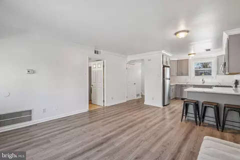 Living - 14418 Bel Pre Dr, Silver Spring, MD 20906 photo 2 of 2