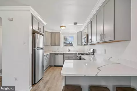 Kitchen - 14418 Bel Pre Dr, Silver Spring, MD 20906 photo 1 of 2