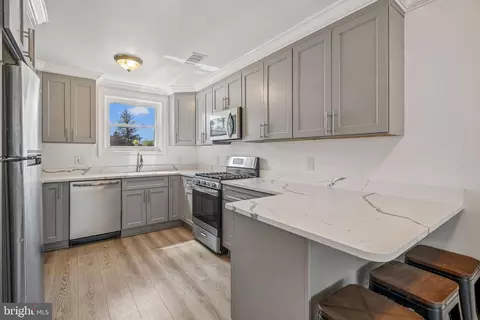 Kitchen - 14418 Bel Pre Dr, Silver Spring, MD 20906 photo 2 of 2
