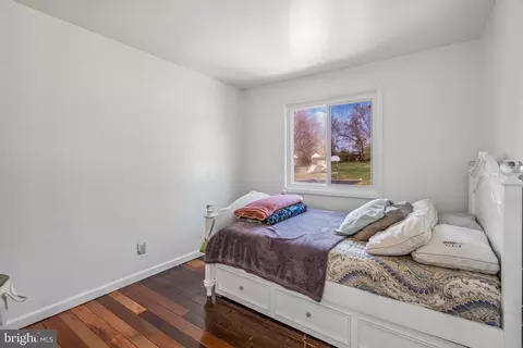 Bedroom - 14418 Bel Pre Dr, Silver Spring, MD 20906 photo 1 of 3