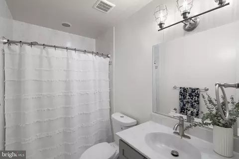 Bath - 3008 Hardy Ave, Silver Spring, MD 20902 photo 1 of 2