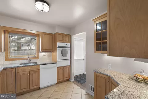 Kitchen - 3008 Hardy Ave, Silver Spring, MD 20902 photo 4 of 4