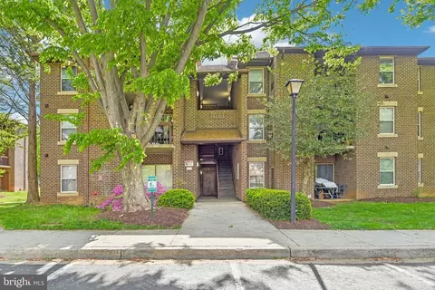 18503 Sweet Autumn Dr #303, Gaithersburg, MD 20879