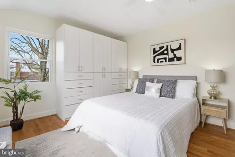 Bedroom - 11527 Grandview Ave, Silver Spring, MD 20902 photo 1 of 7