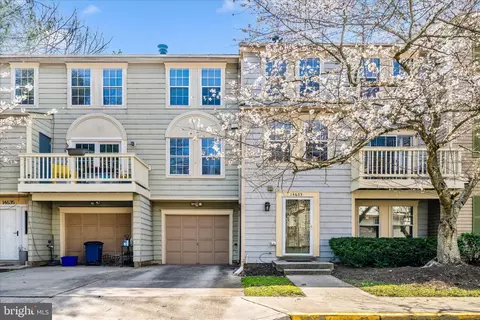 14633 Monmouth Dr #10-110, Burtonsville, MD 20866