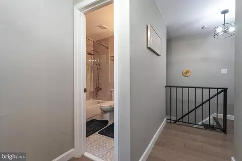 Entry Way - 3013 Piano Ln #34, Silver Spring, MD 20904 photo 7 of 9