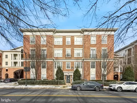 8 Granite Pl #266, Gaithersburg, MD 20878