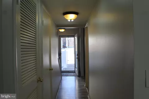 15002 Eardley Ct #282-B, Silver Spring, MD 20906 photo 6