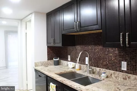 15002 Eardley Ct #282-B, Silver Spring, MD 20906 photo 2