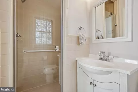 Bath - 606 Winhall Way, Silver Spring, MD 20904 photo 1 of 4