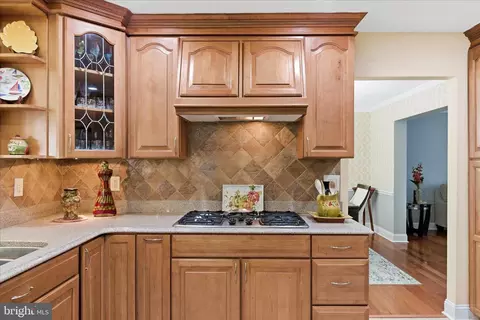 12405 Olivewood Pl, Silver Spring, MD 20904 photo 15