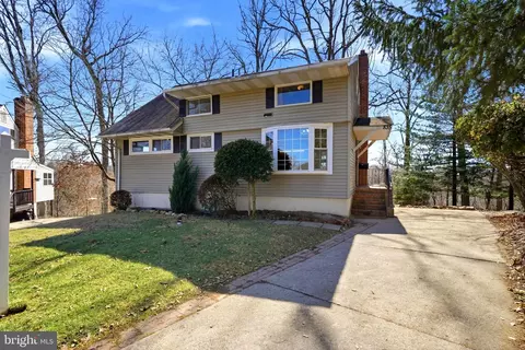 835 Bowie Rd, Rockville, MD 20852