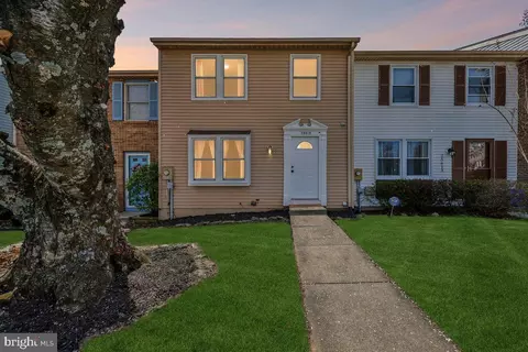 Exterior - 25615 Coltrane Dr, Damascus, MD 20872 photo 6 of 8