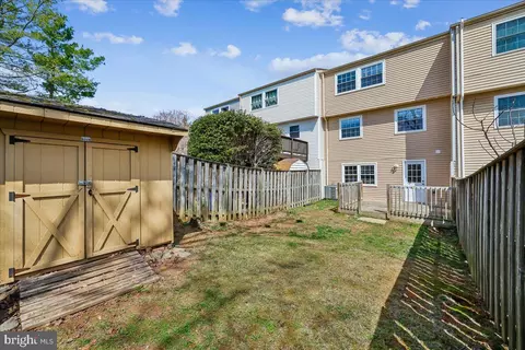 Exterior - 25615 Coltrane Dr, Damascus, MD 20872 photo 3 of 8
