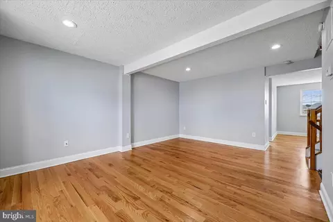 Living - 25615 Coltrane Dr, Damascus, MD 20872 photo 3 of 6