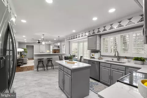 Kitchen - 14908 Village Gate Dr, Silver Spring, MD 20906 photo 1 of 4