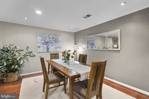 Dining - 14908 Village Gate Dr, Silver Spring, MD 20906 photo 4 of 5