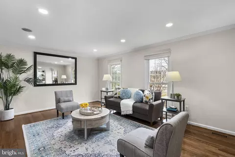 Living - 14908 Village Gate Dr, Silver Spring, MD 20906 photo 1 of 5