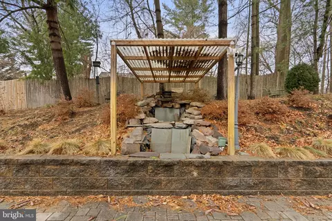 Exterior - 14908 Village Gate Dr, Silver Spring, MD 20906 photo 6 of 13