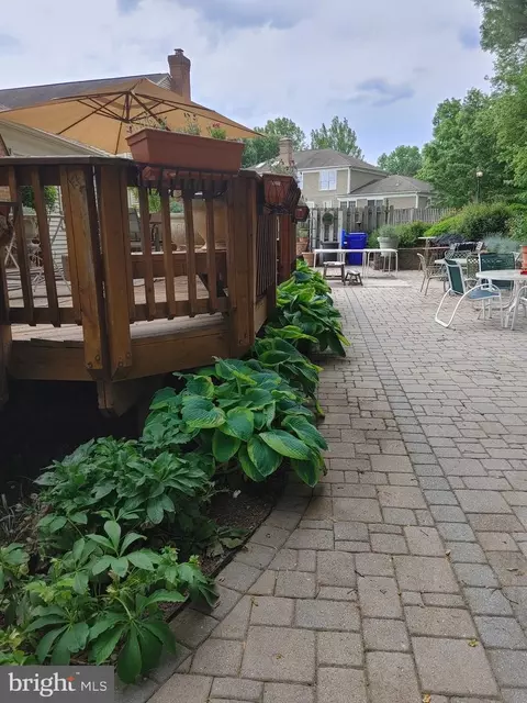 Exterior - 14908 Village Gate Dr, Silver Spring, MD 20906 photo 10 of 13