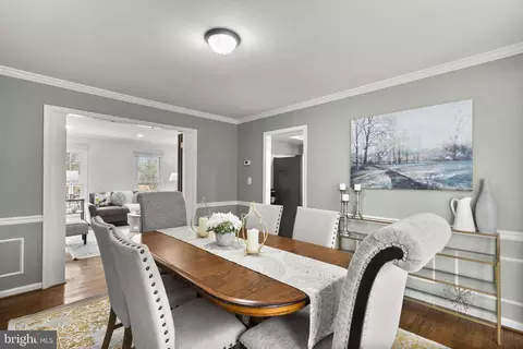 Dining - 14908 Village Gate Dr, Silver Spring, MD 20906 photo 3 of 5