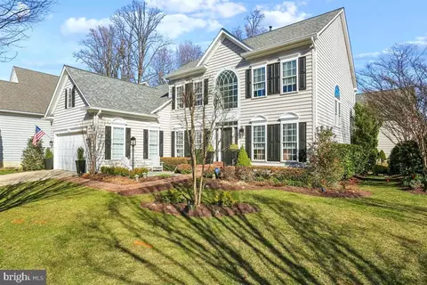 3738 Glen Eagles Dr, Silver Spring, MD 20906