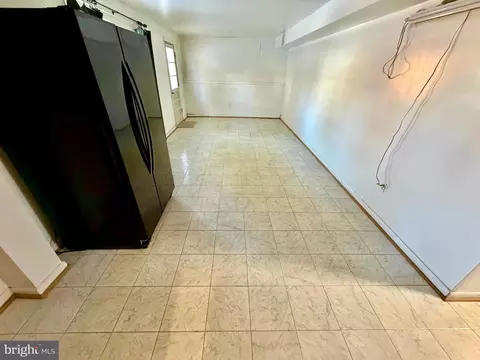 905 Playford Ln, Silver Spring, MD 20901 photo 36