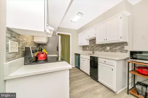 Kitchen - 2513 Mcveary Ct #10AC, Silver Spring, MD 20906 photo 1 of 5