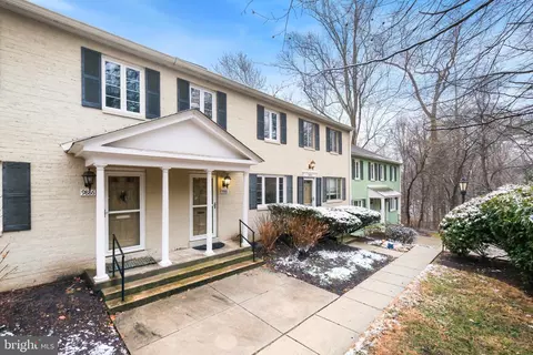 9888 Hollow Glen Pl #2538B, Silver Spring, MD 20910