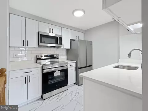 18413 Bishopstone Ct #41, Montgomery Village, MD 20886