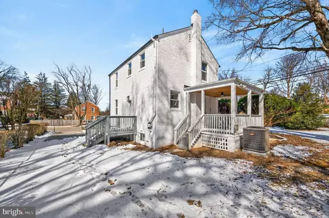 Exterior - 914 Dennis Ave, Silver Spring, MD 20901 photo 9 of 9