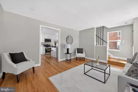 Living - 914 Dennis Ave, Silver Spring, MD 20901 photo 2 of 2
