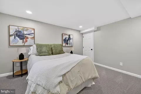 Bedroom - 914 Dennis Ave, Silver Spring, MD 20901 photo 7 of 7