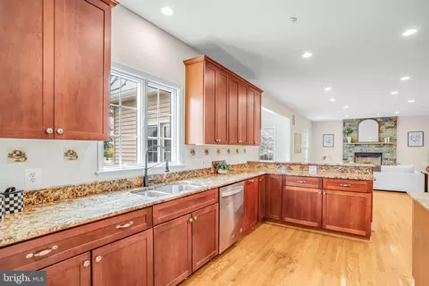 Kitchen - 13307 Bregman Rd, Silver Spring, MD 20904 photo 5 of 6