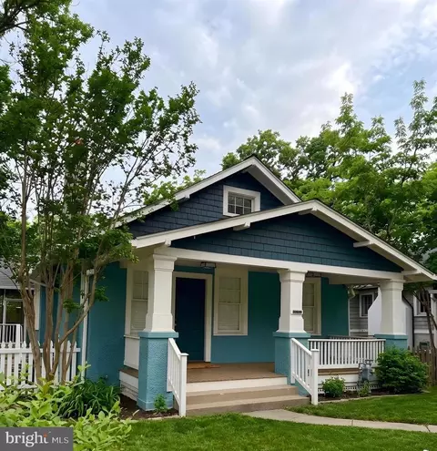 7338 Carroll Ave, Takoma Park, MD 20912