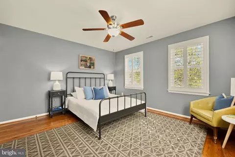 Bedroom - 1601 Noyes Dr, Silver Spring, MD 20910 photo 6 of 10
