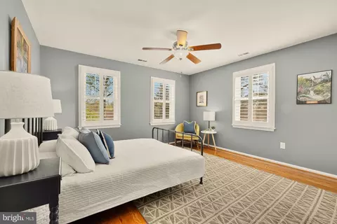 Bedroom - 1601 Noyes Dr, Silver Spring, MD 20910 photo 5 of 10
