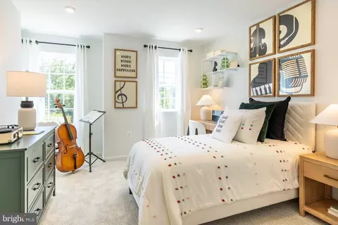 Bedroom - 89 Central Ave, Gaithersburg, MD 20877 photo 3 of 4