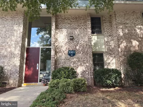 3301 S Leisure World Blvd #99-1H, Silver Spring, MD 20906