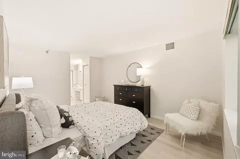 Bedroom - 15100 Interlachen Dr #4-206, Silver Spring, MD 20906 photo 2 of 2