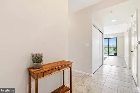 3210 N Leisure World Blvd #416, Silver Spring, MD 20906